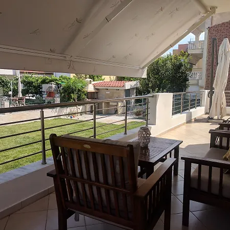 Iraklitsa Holiday home *